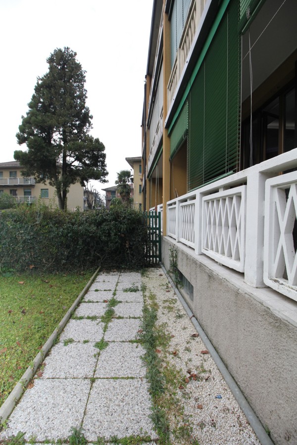 Foto 8 di 16 - Appartamento in vendita a Legnano