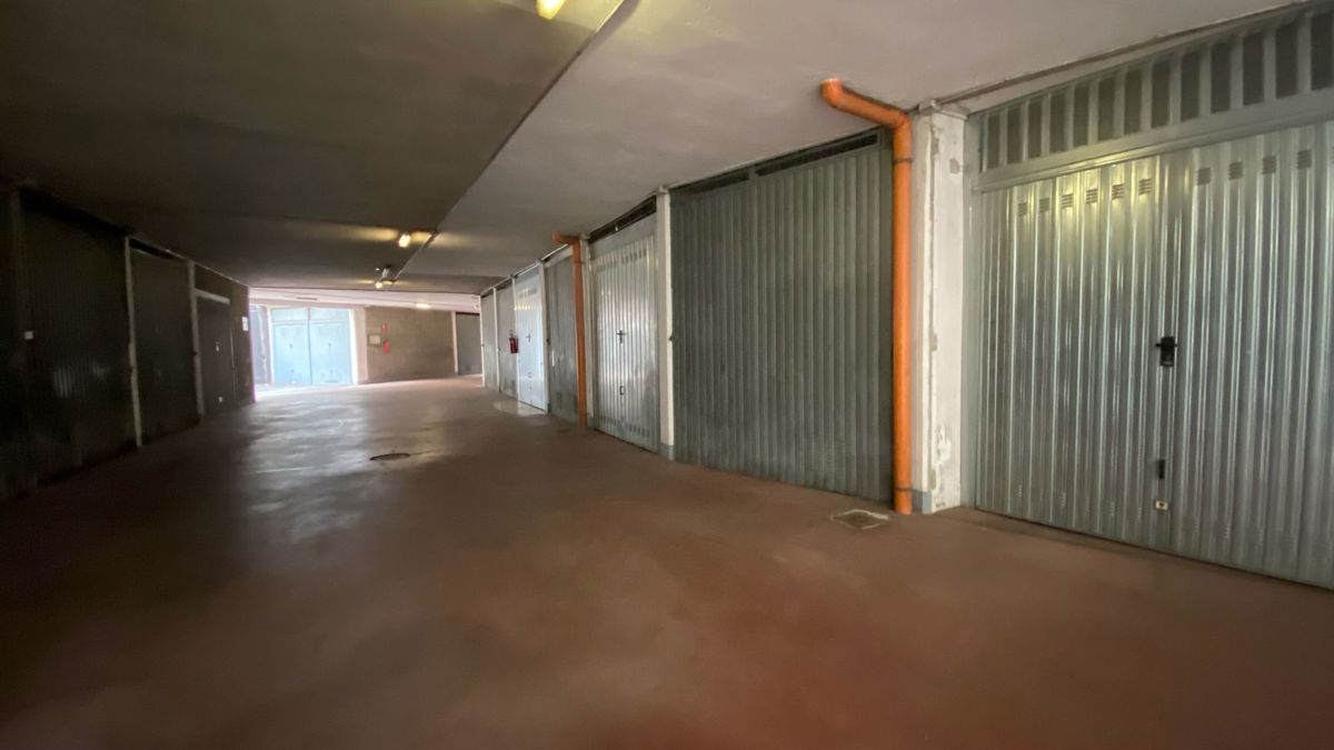 Foto 9 di 14 - Garage in vendita a Torino