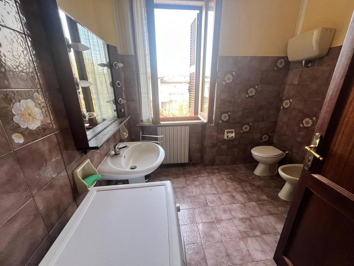 Foto 18 di 20 - Appartamento in vendita a Spoleto