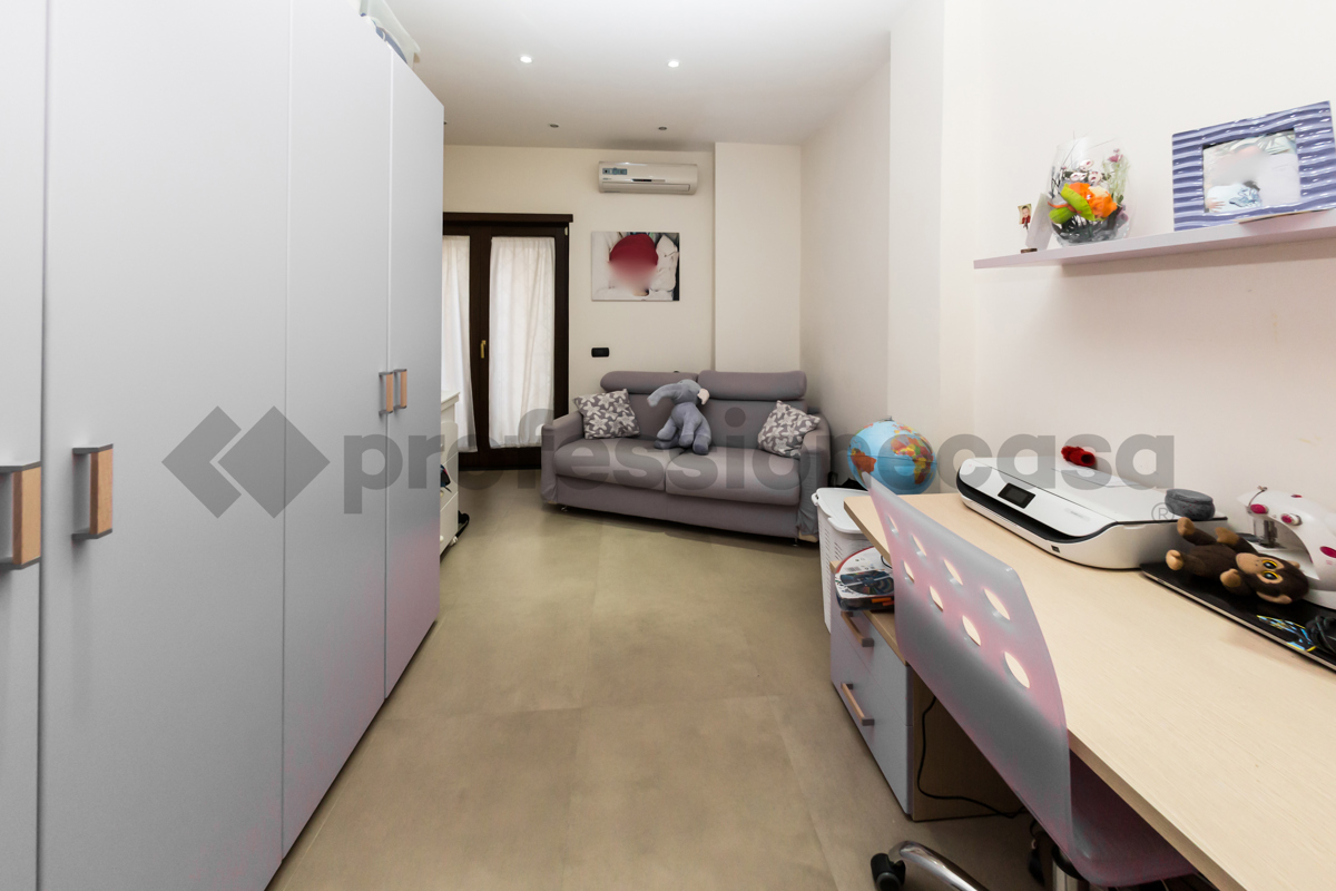 Foto 15 di 38 - Appartamento in vendita a Portici