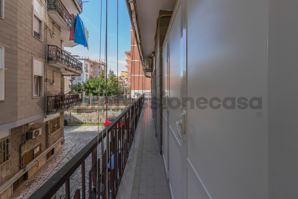 Foto 29 di 38 - Appartamento in vendita a Portici