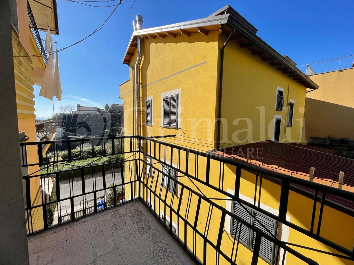 Foto 5 di 12 - Appartamento in vendita a Montecorvino Rovella