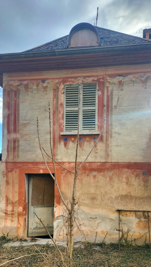 Foto 8 di 42 - Palazzo o stabile in vendita a Varallo