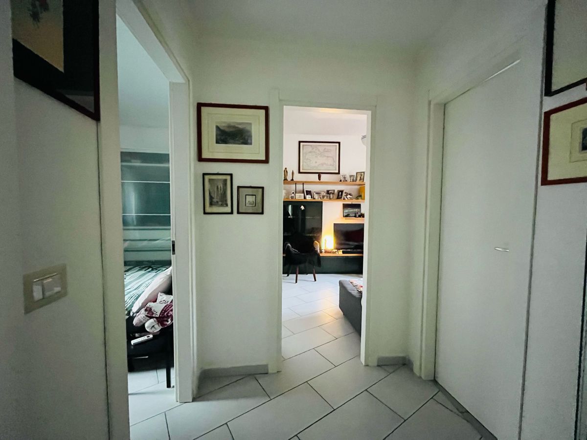 Foto 9 di 18 - Appartamento in vendita a Napoli