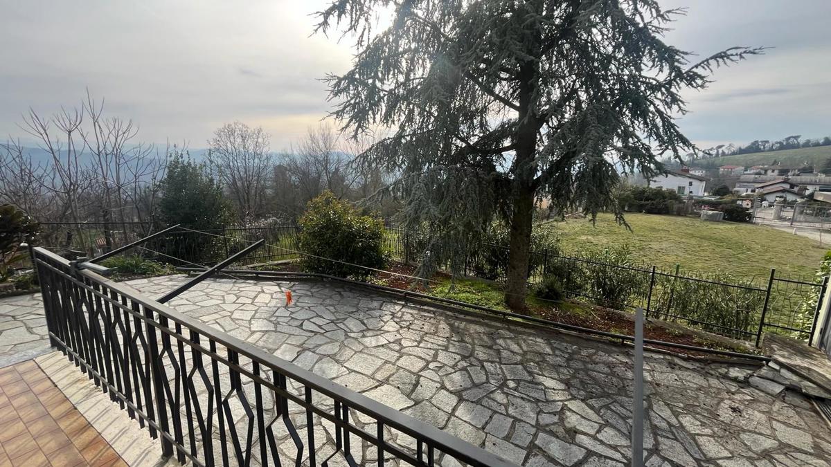 Foto 3 di 17 - Villa in vendita a Montalto Pavese