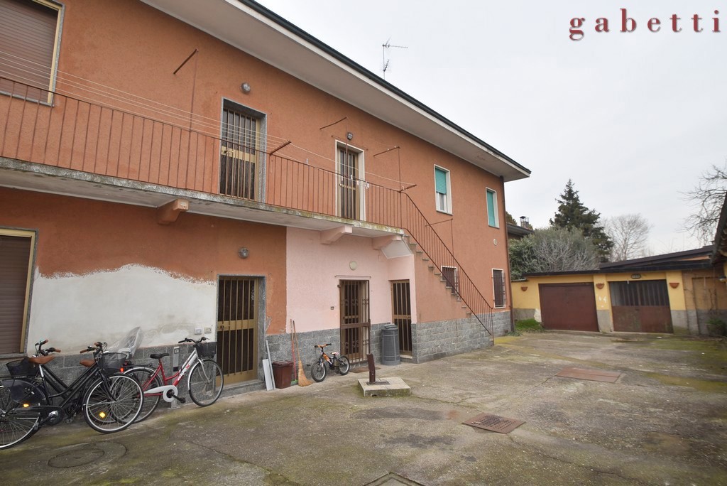 Foto 2 di 10 - Casa indipendente in vendita a Magenta