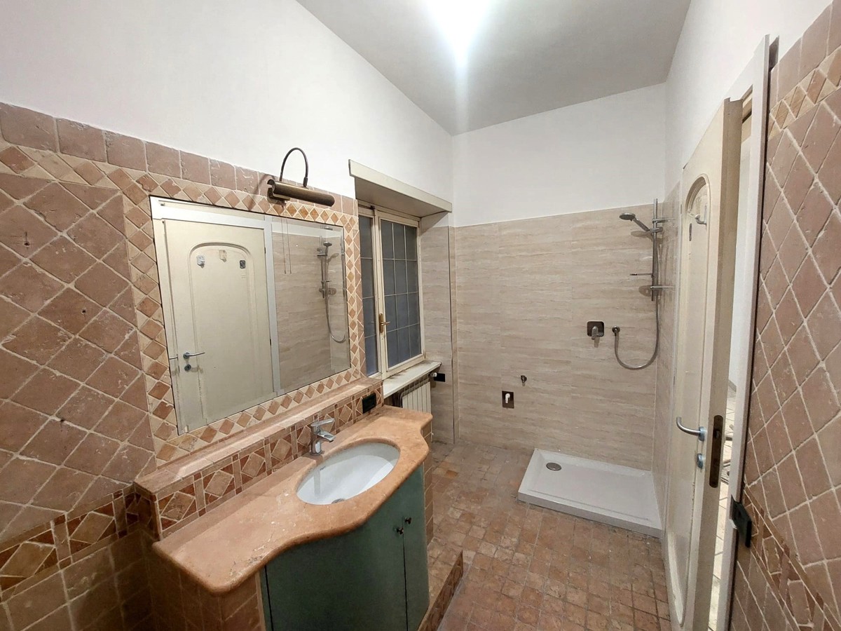 Foto 24 di 28 - Appartamento in affitto a Roma
