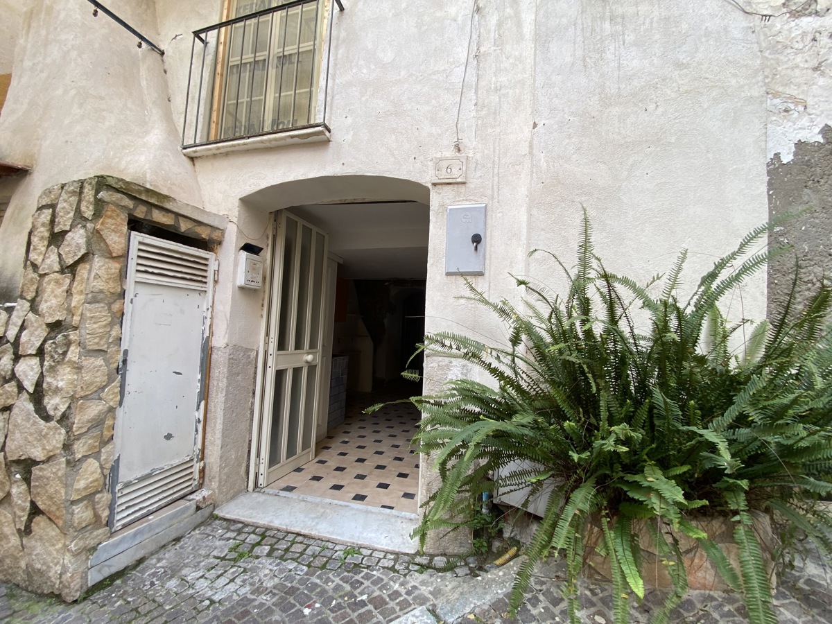 Foto 22 di 31 - Appartamento in vendita a Formia