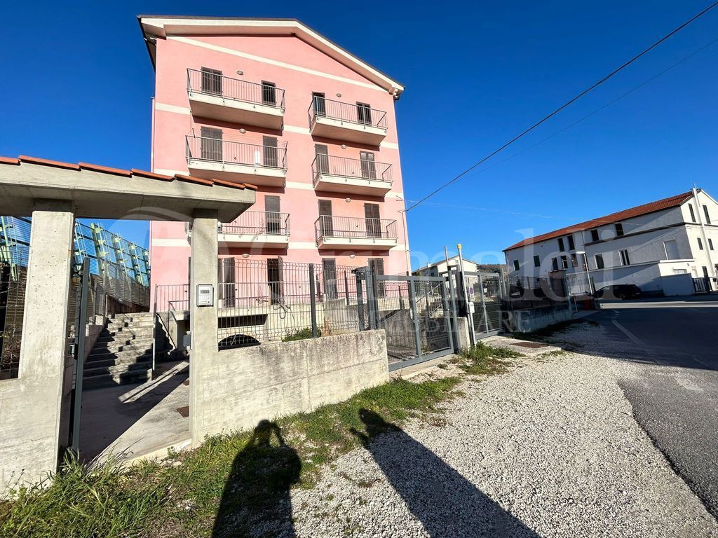 Foto 17 di 17 - Appartamento in vendita a Castelplanio