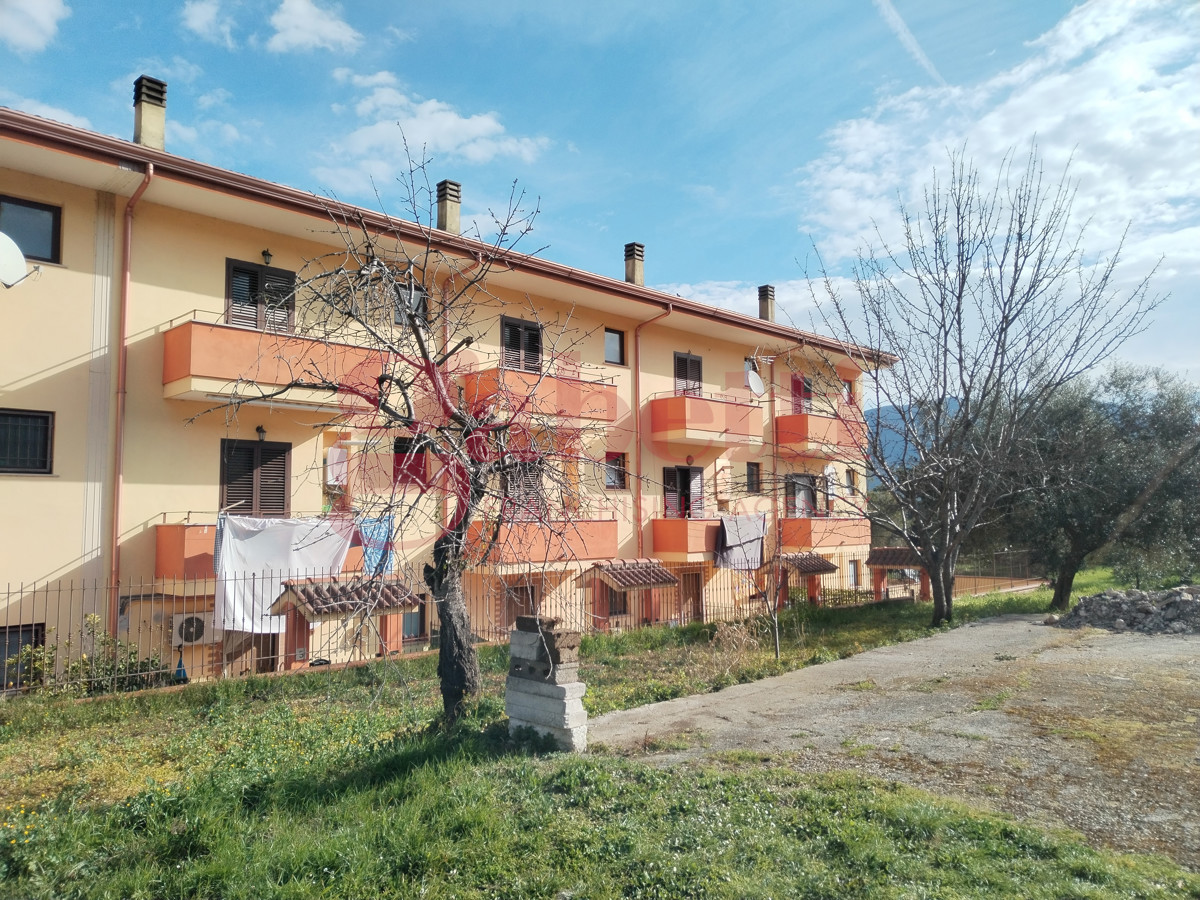 Villa a schiera in vendita a Sesto Campano