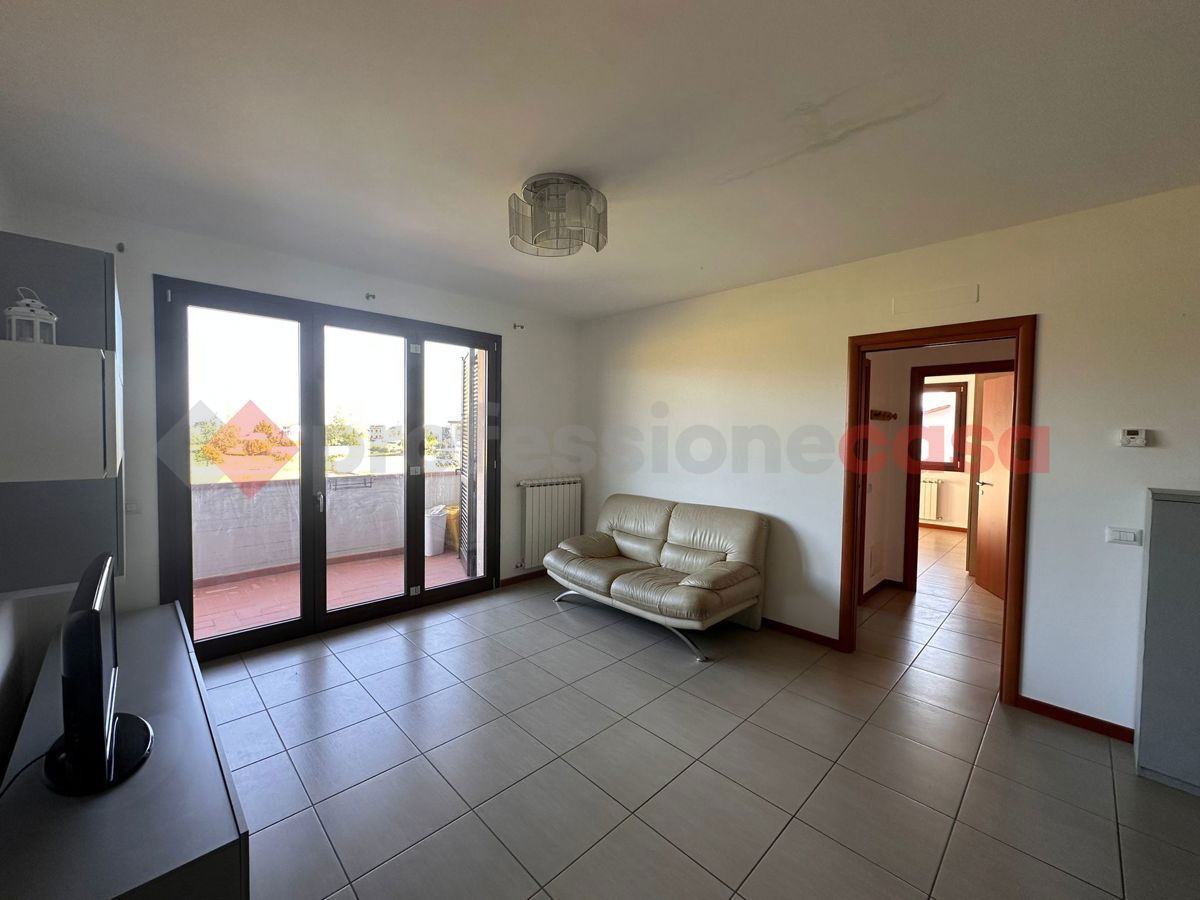 Foto 3 di 44 - Appartamento in vendita a Agliana
