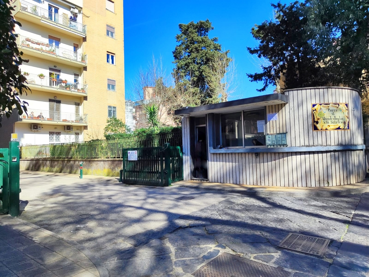 Foto 1 di 30 - Appartamento in vendita a Portici