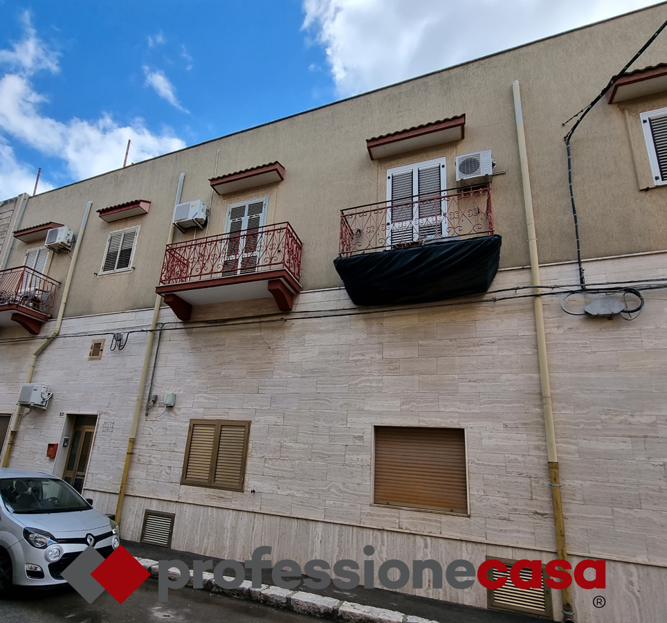 Foto 1 di 18 - Appartamento in vendita a Taranto