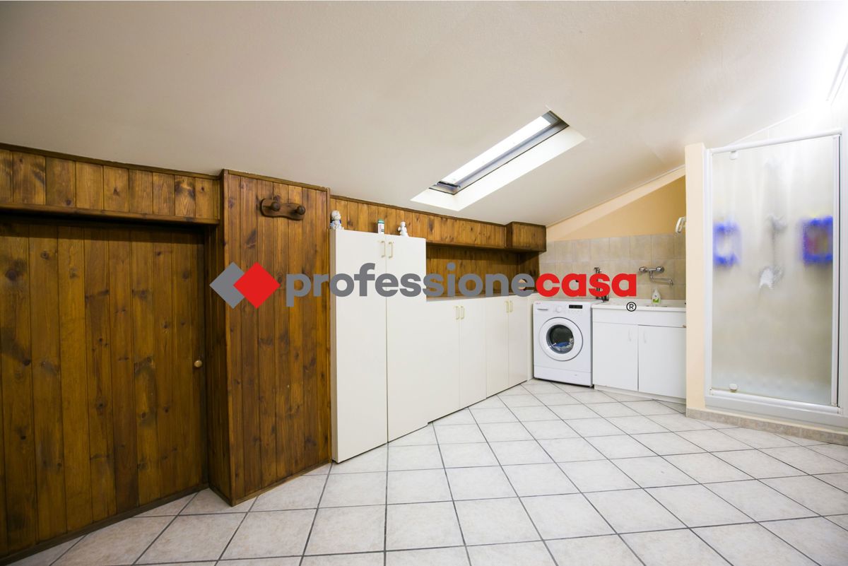 Foto 15 di 32 - Appartamento in vendita a Paderno Dugnano