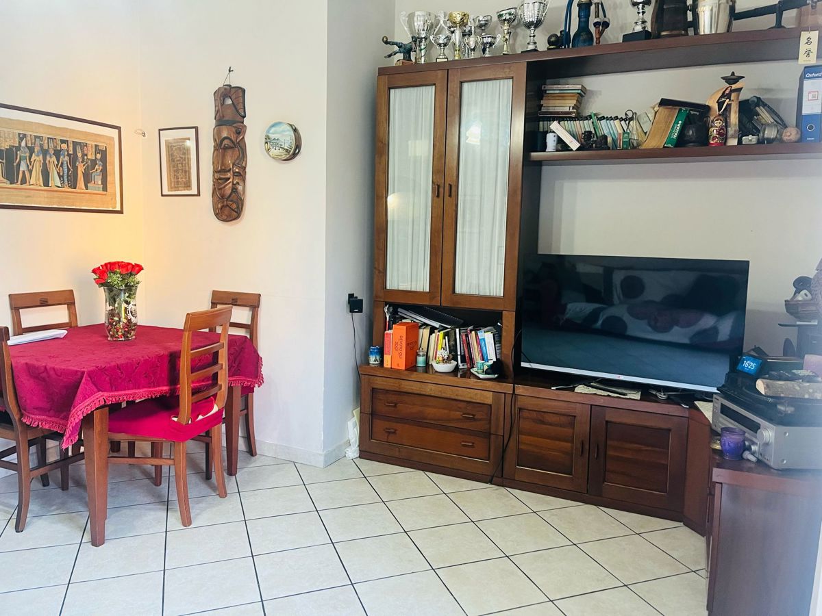 Foto 23 di 25 - Appartamento in vendita a Napoli