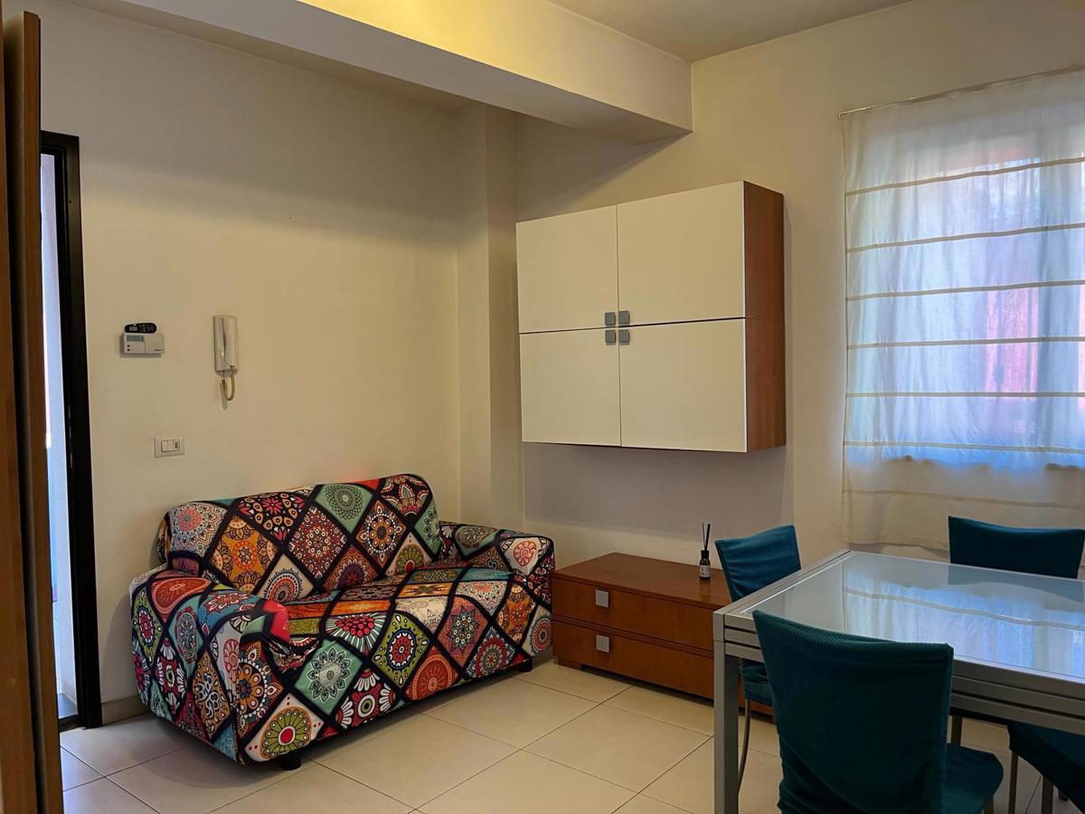 Foto 5 di 11 - Appartamento in affitto a Catania