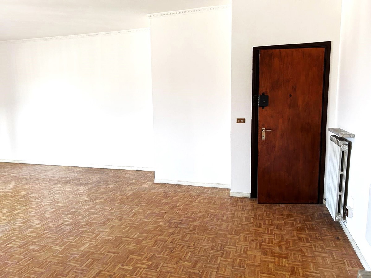 Foto 2 di 20 - Appartamento in vendita a Sannazzaro de' Burgondi