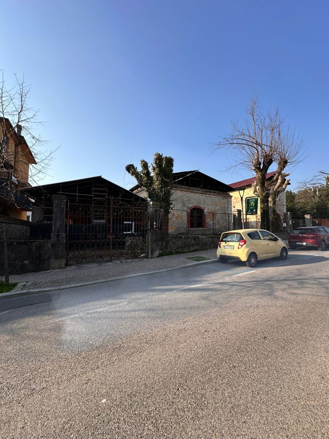 Foto 3 di 7 - Palazzo o stabile in vendita a Montecatini Terme