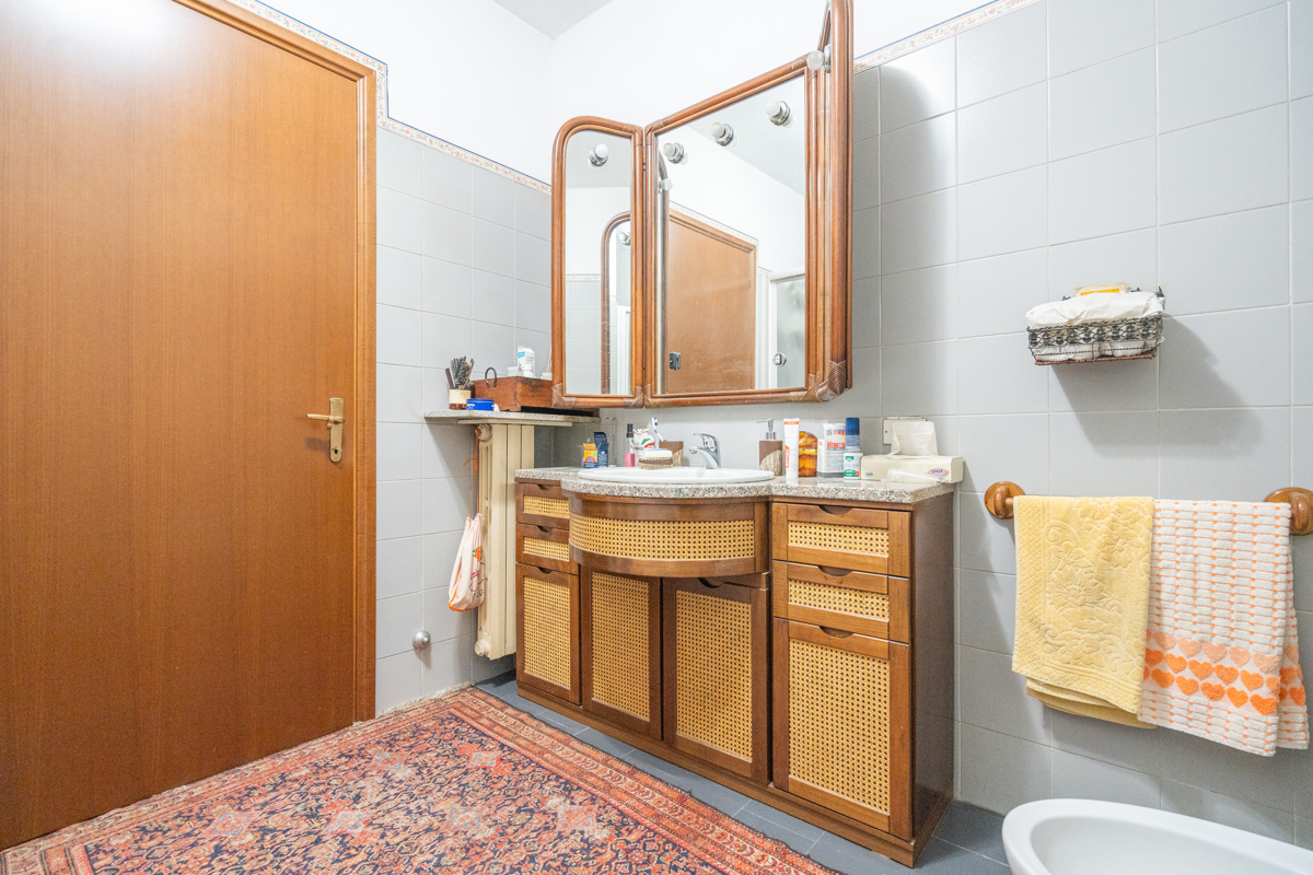 Foto 17 di 43 - Appartamento in vendita a Milano