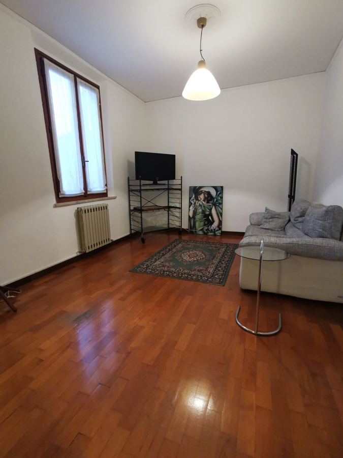 Foto 2 di 14 - Appartamento in affitto a Modena