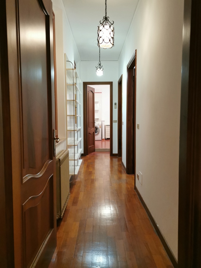 Foto 7 di 14 - Appartamento in affitto a Modena