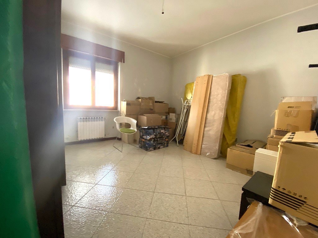Foto 3 di 11 - Appartamento in vendita a L'Aquila