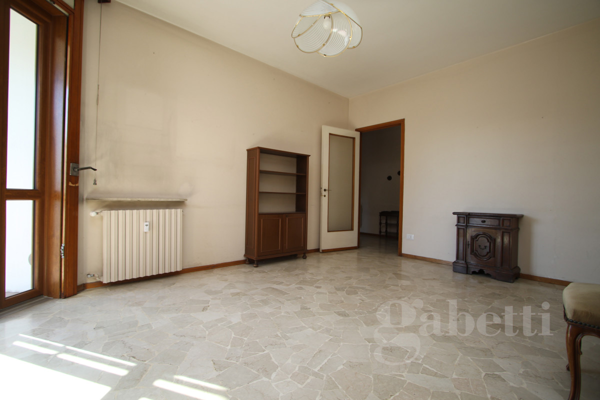 Foto 10 di 29 - Appartamento in vendita a Busto Arsizio
