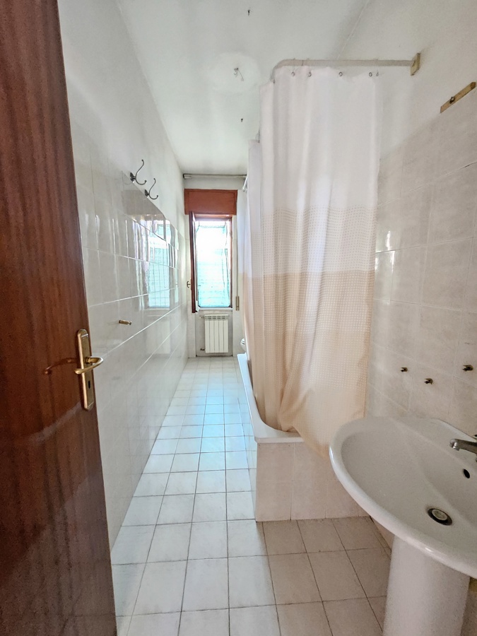 Foto 9 di 13 - Appartamento in vendita a Giugliano in Campania