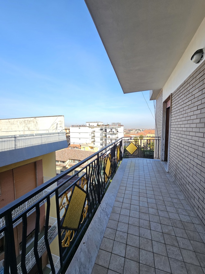 Foto 10 di 13 - Appartamento in vendita a Giugliano in Campania