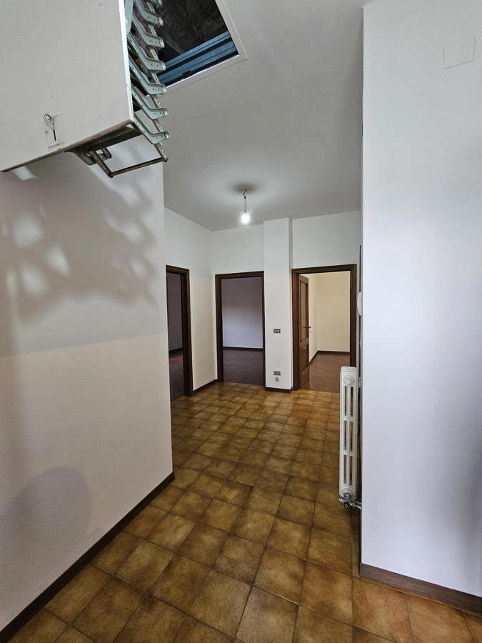 Foto 26 di 35 - Appartamento in vendita a Arezzo