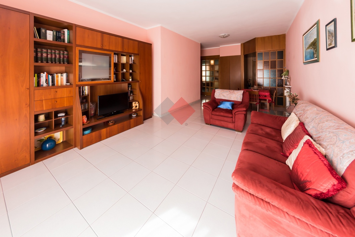 Foto 10 di 35 - Appartamento in vendita a Portici