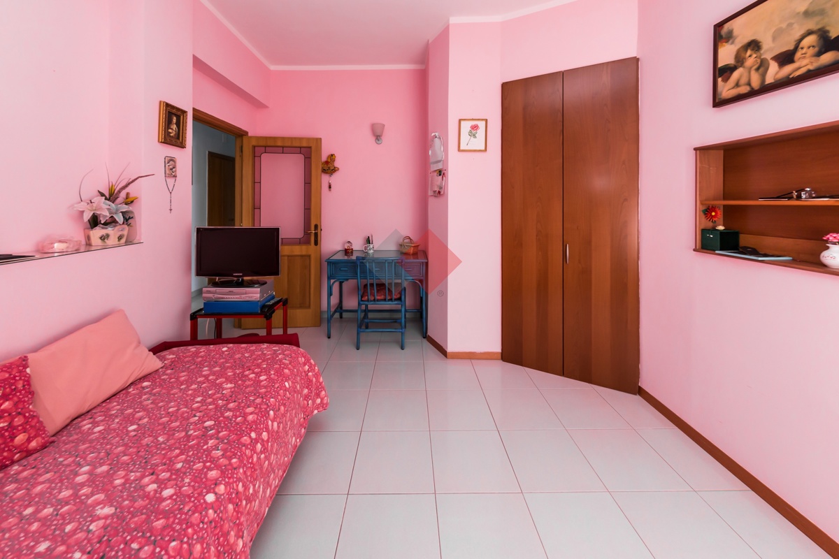 Foto 23 di 35 - Appartamento in vendita a Portici