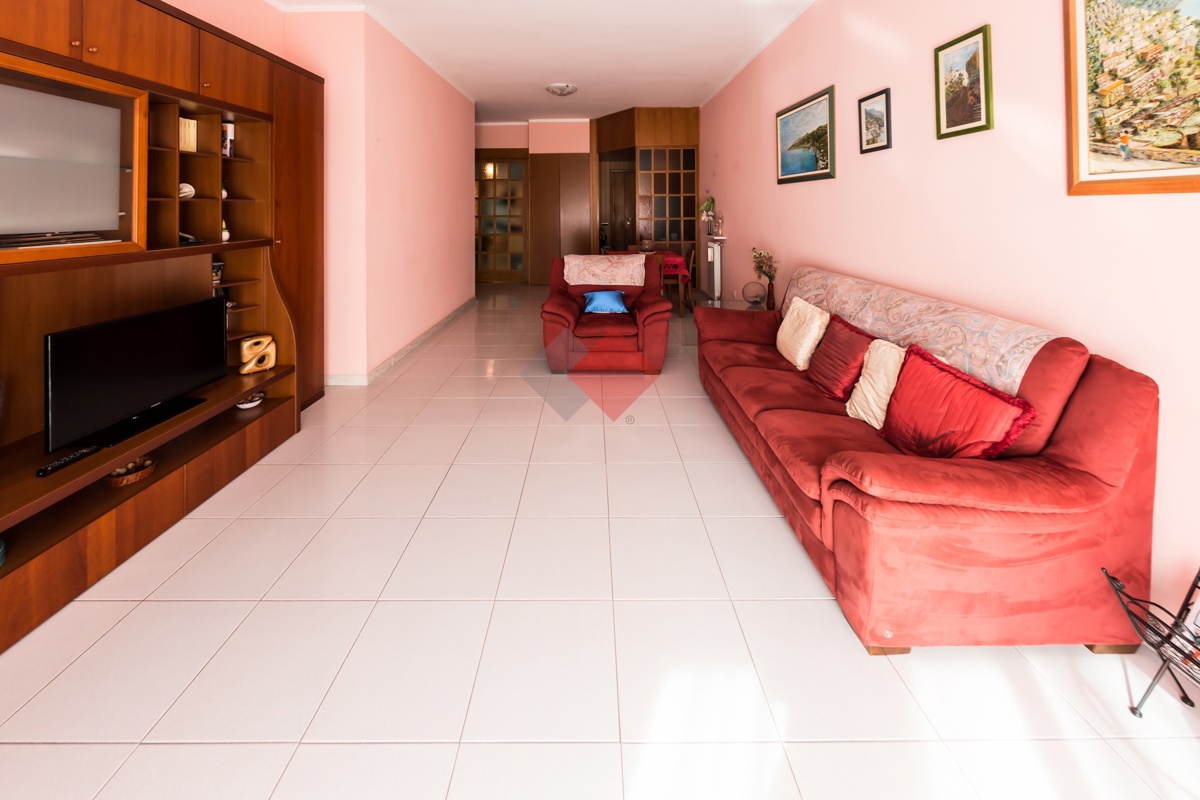 Foto 9 di 35 - Appartamento in vendita a Portici