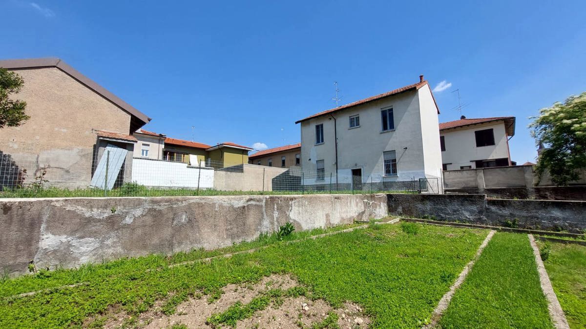 Foto 10 di 12 - Casa indipendente in vendita a San Vittore Olona