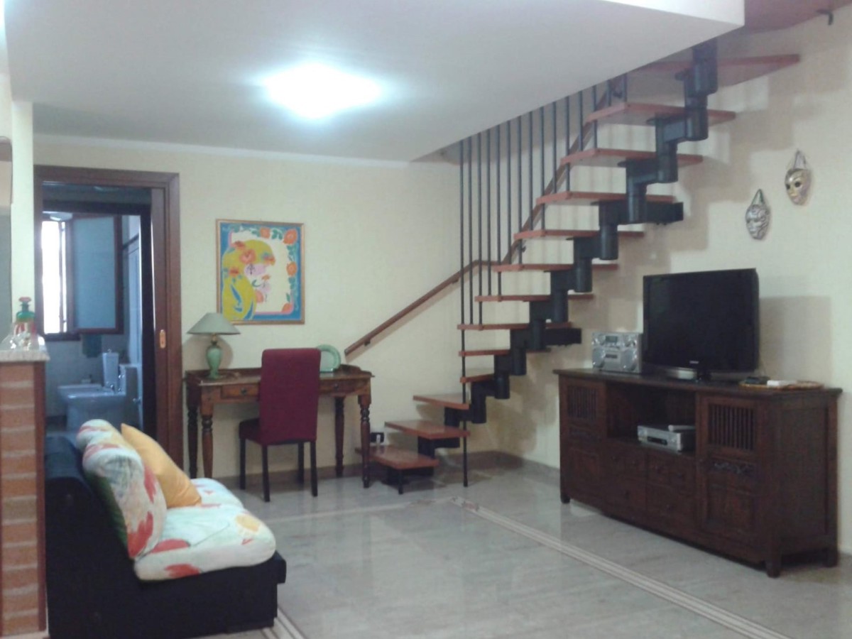 Foto 6 di 9 - Appartamento in vendita a Oristano