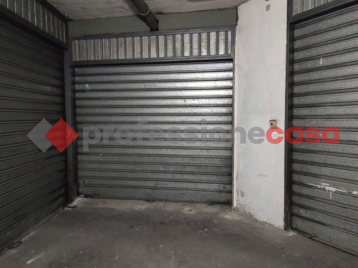 Foto 4 di 12 - Garage in vendita a Scafati