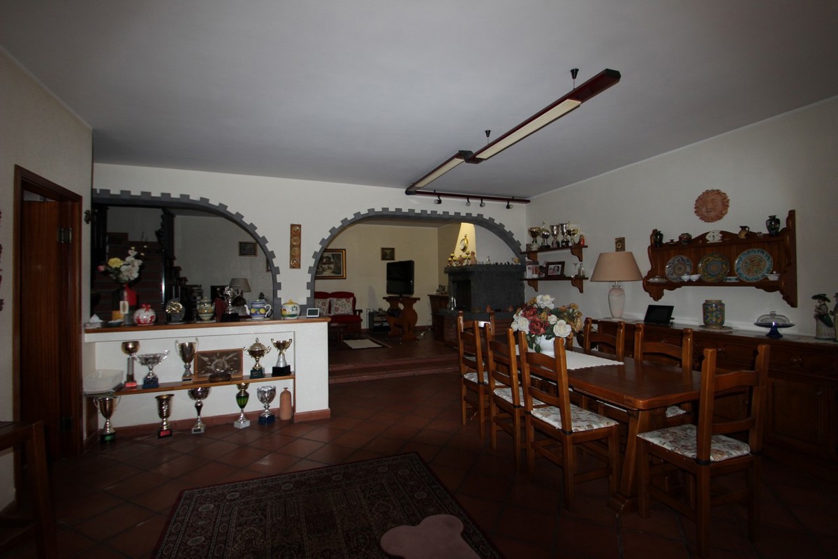 Foto 28 di 51 - Villa in vendita a Nicolosi