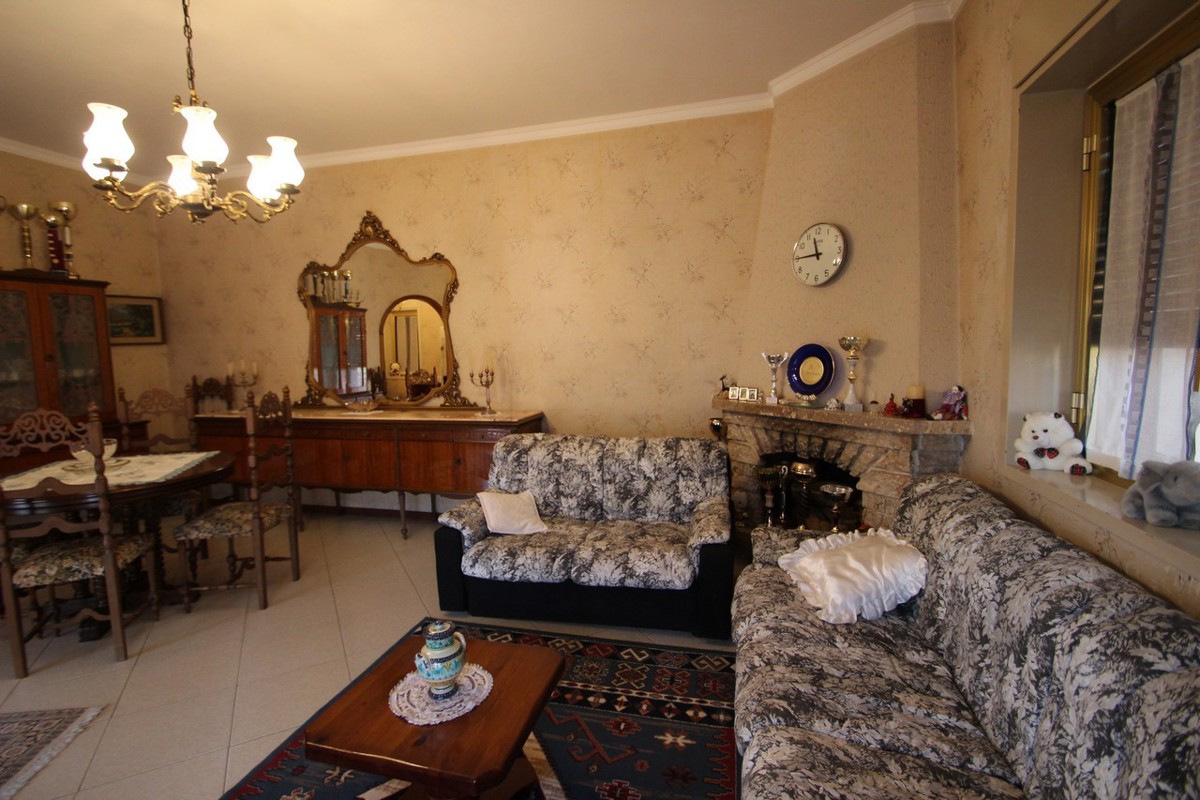 Foto 44 di 51 - Villa in vendita a Nicolosi
