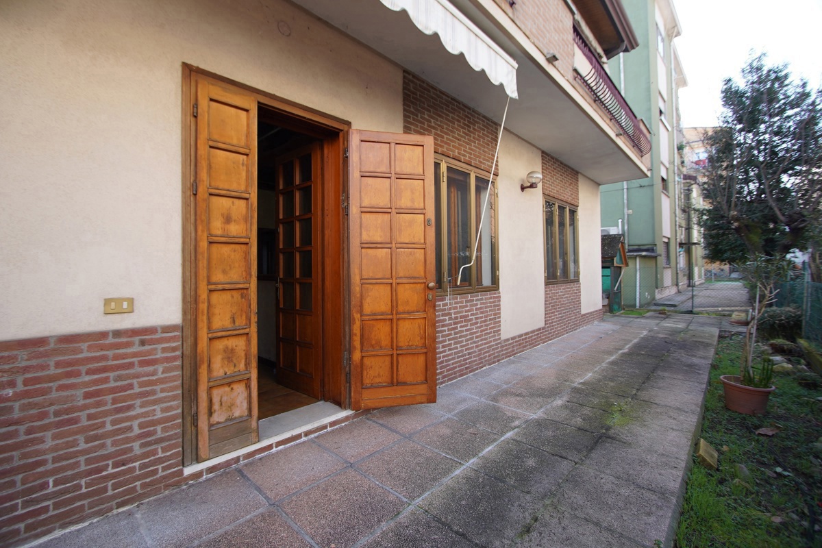 Foto 1 di 33 - Casa indipendente in vendita a Venezia