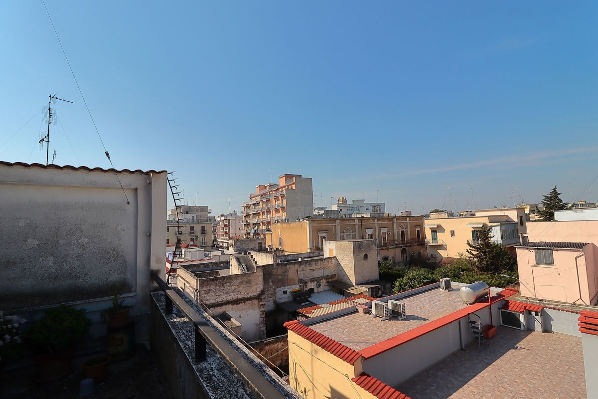 Foto 14 di 41 - Casa indipendente in vendita a Bari