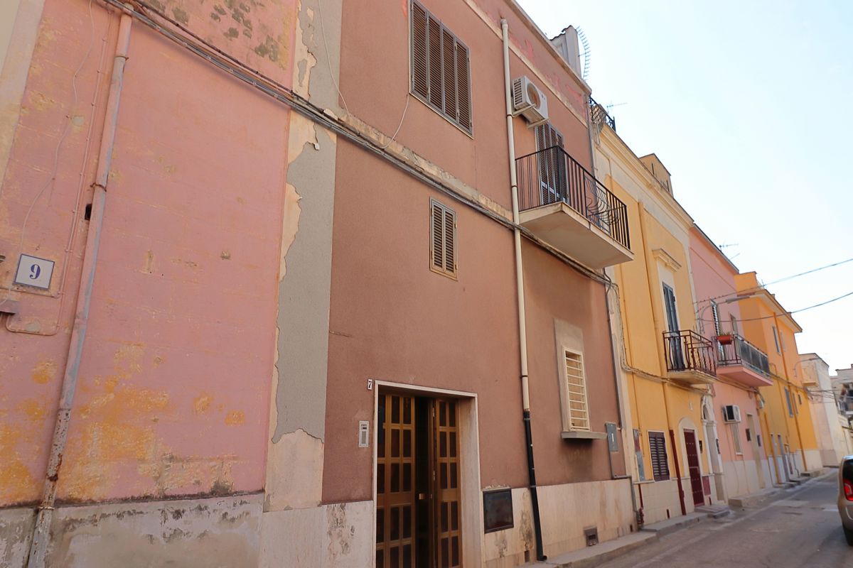 Foto 38 di 41 - Casa indipendente in vendita a Bari