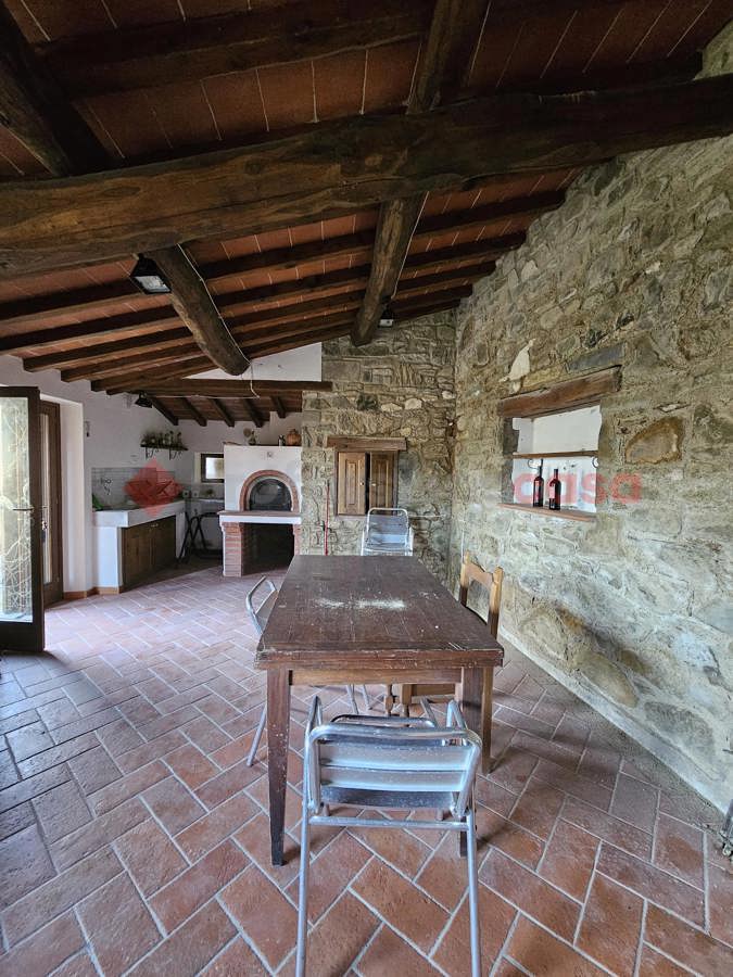 Foto 23 di 29 - Villa in vendita a Chitignano