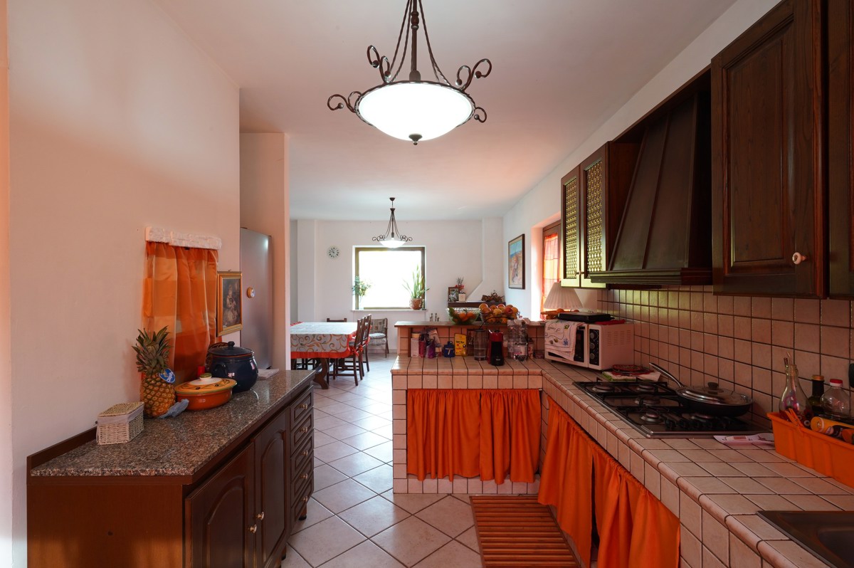 Foto 4 di 36 - Casa indipendente in vendita a Sant'Apollinare