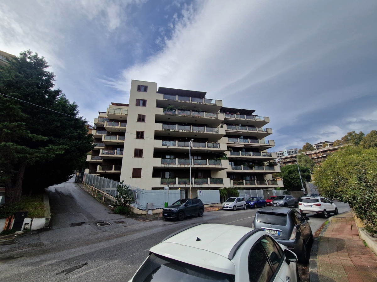 Foto 1 di 26 - Appartamento in vendita a Messina