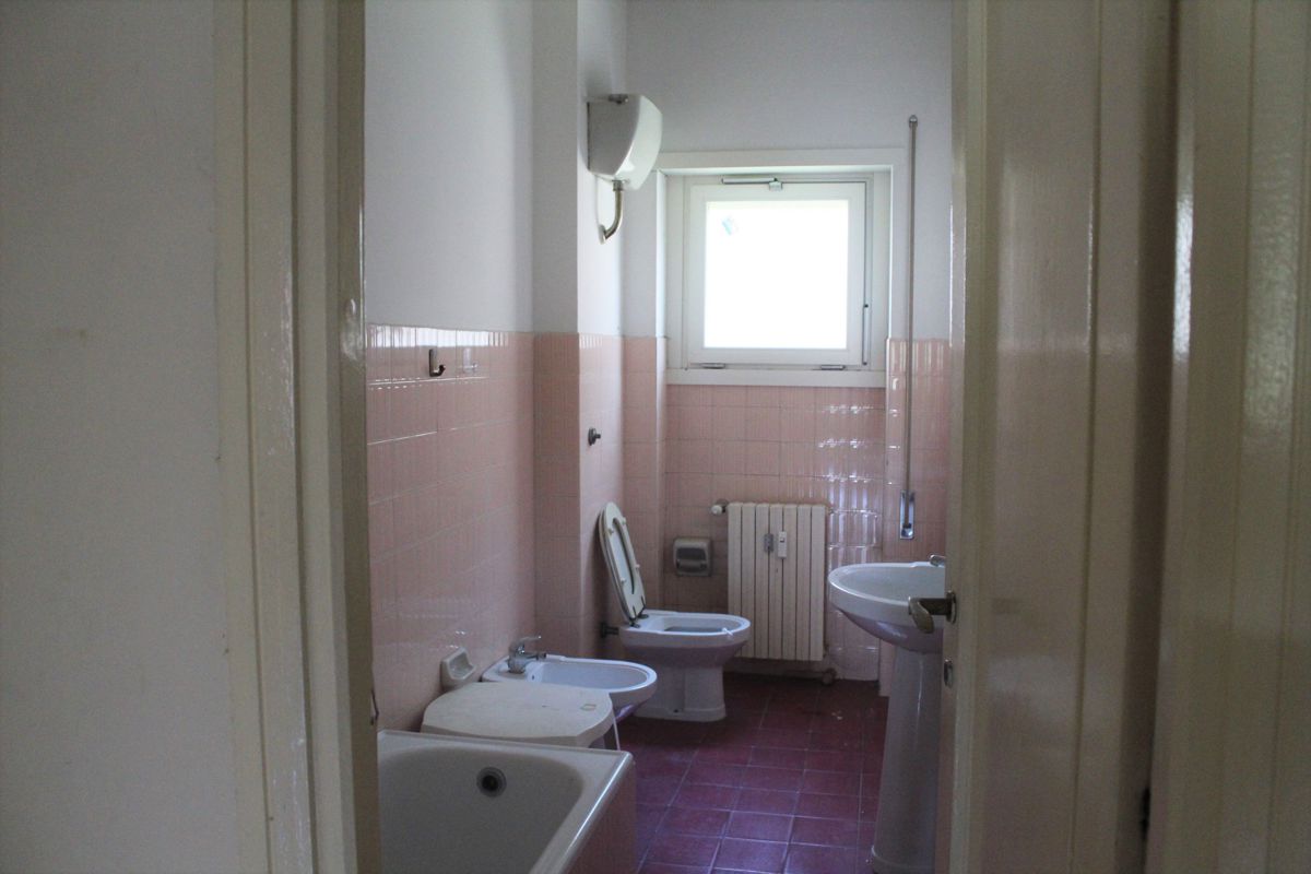 Foto 8 di 10 - Appartamento in vendita a Roma