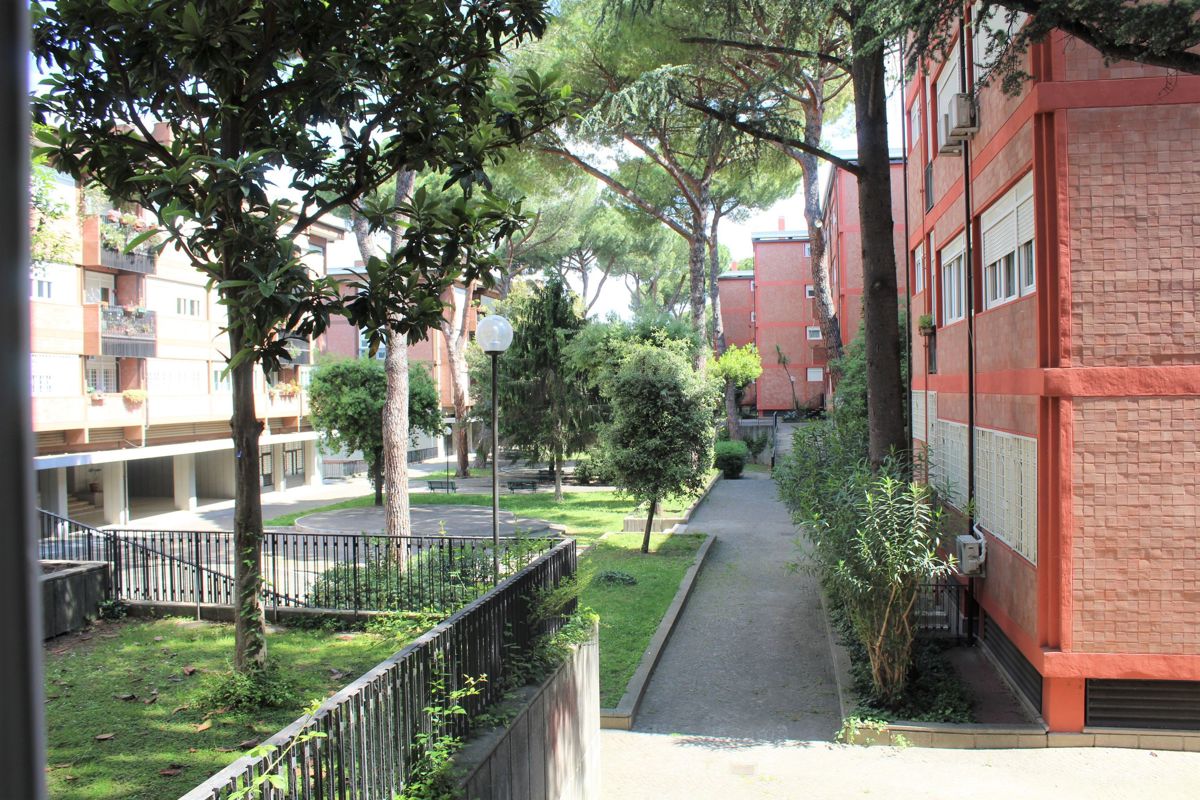 Foto 1 di 10 - Appartamento in vendita a Roma