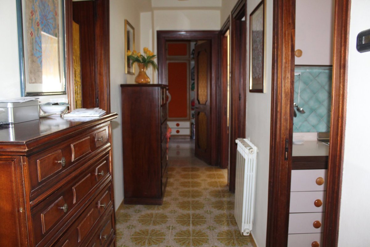 Foto 9 di 44 - Appartamento in vendita a Palermo