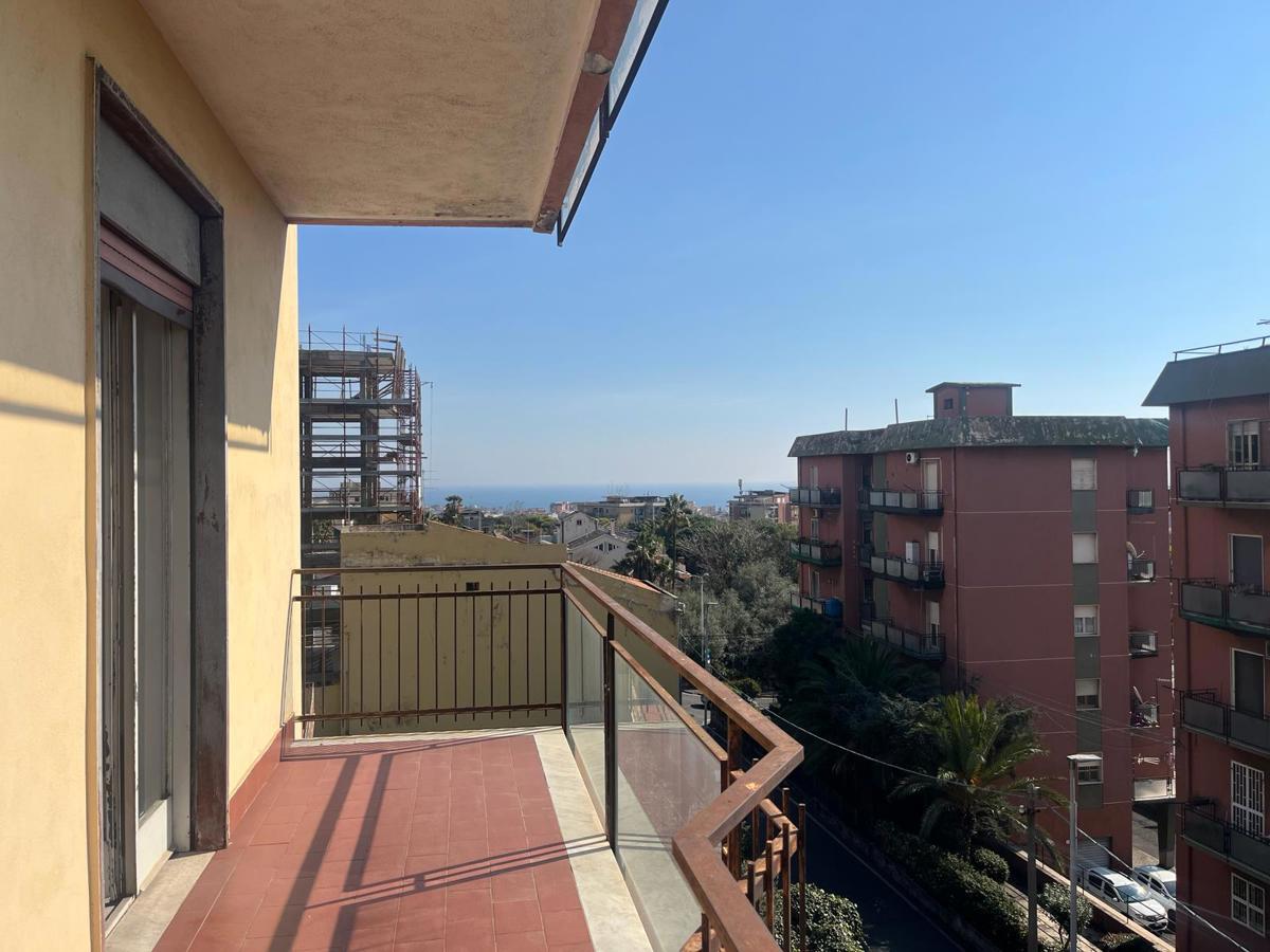 Foto 22 di 33 - Appartamento in vendita a Catania