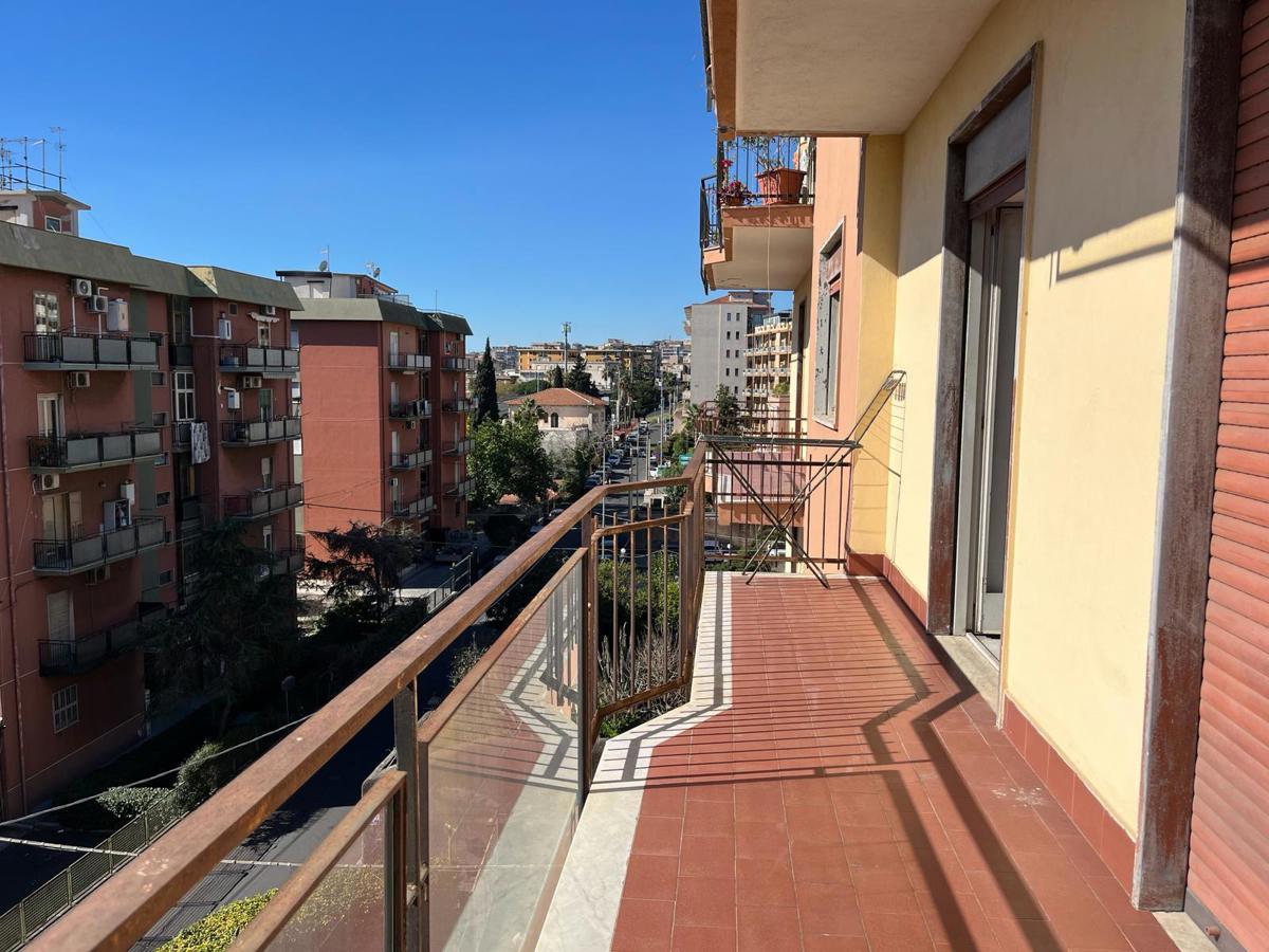 Foto 13 di 33 - Appartamento in vendita a Catania