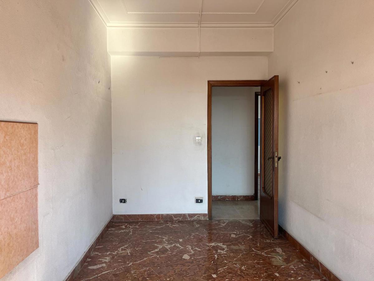 Foto 26 di 33 - Appartamento in vendita a Catania